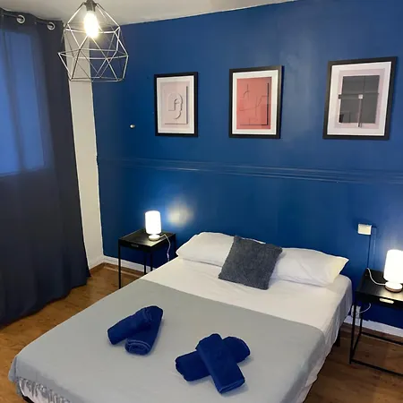 Blue Arena - Hyper Centre Apartman