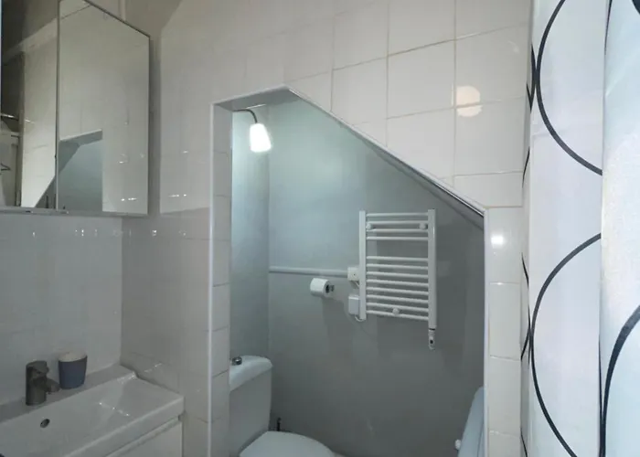 Blue Arena - Hyper Centre Apartment